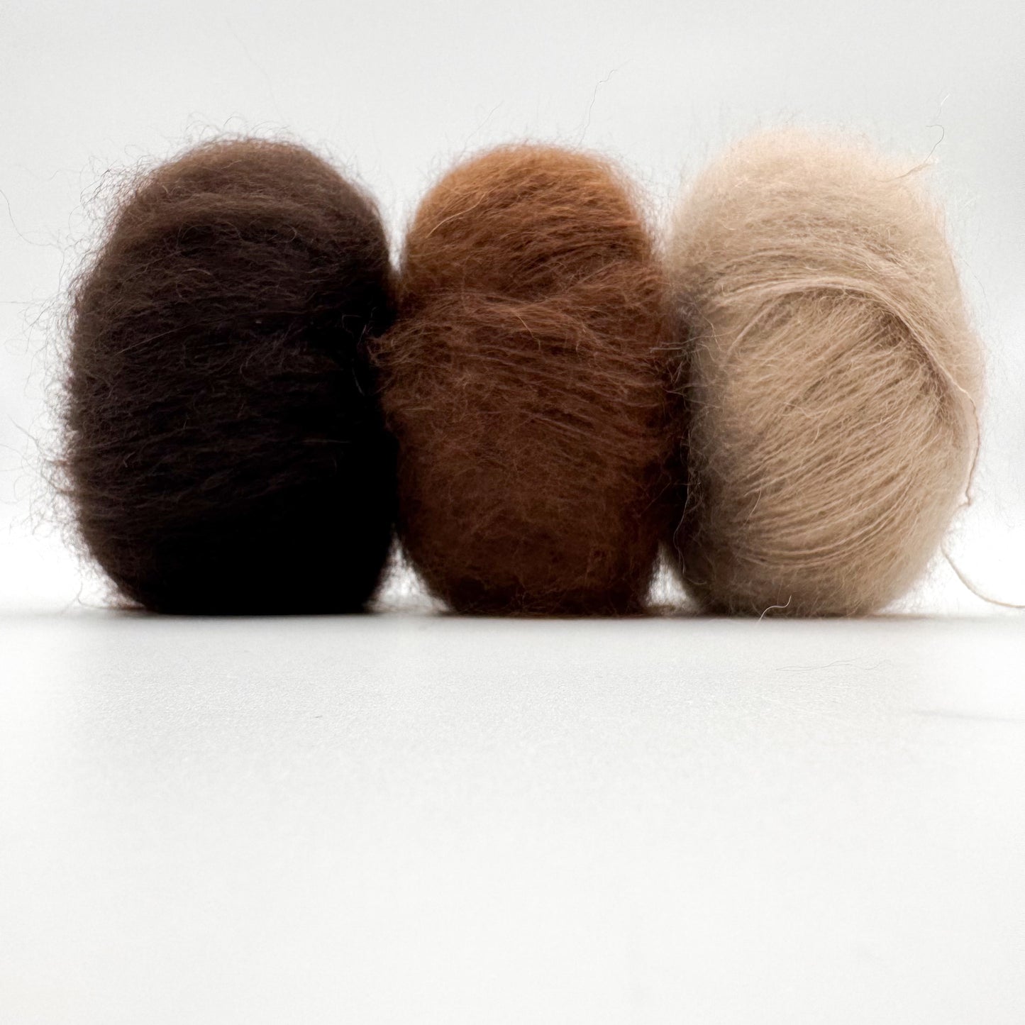 Mohair Sport garen in de kleur Notenbruin – superkid mohair en zijde van A Knitters World