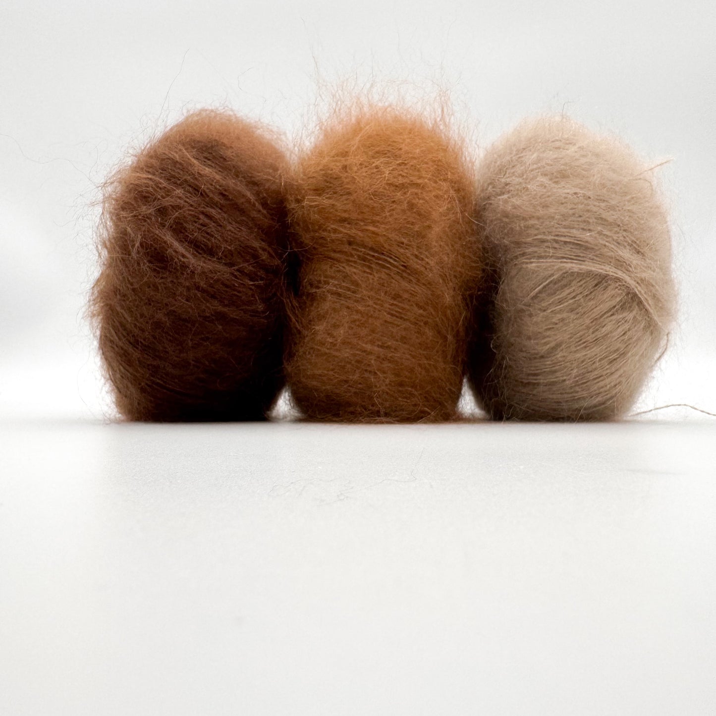 Mohair Sport garen in de kleur Karamel – superkid mohair en zijde van A Knitters World