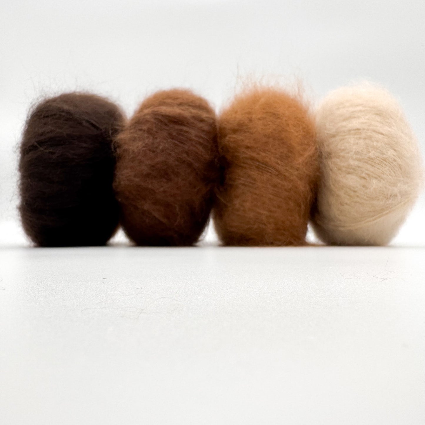 Mohair Sport garen in de kleur Karamel – superkid mohair en zijde van A Knitters World