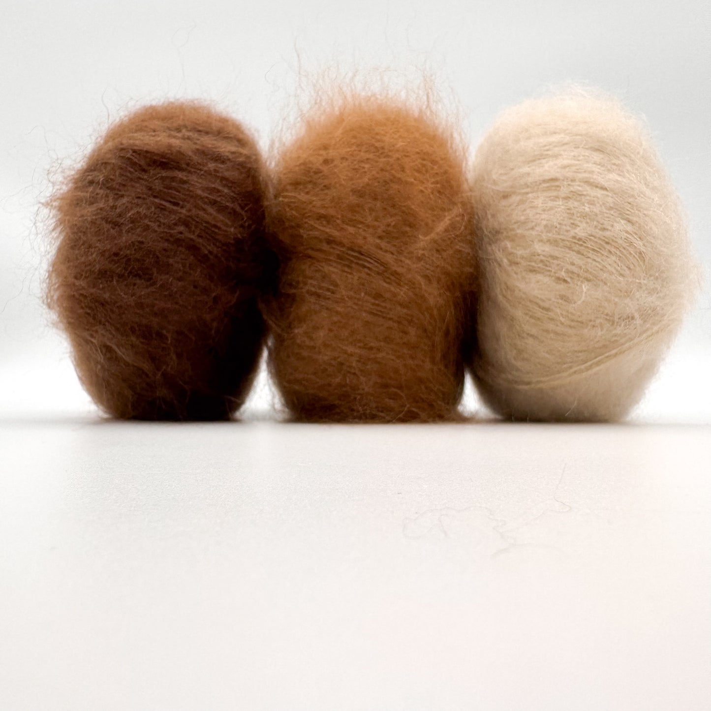 Mohair Sport garen in de kleur Karamel – superkid mohair en zijde van A Knitters World
